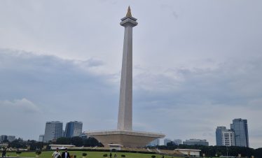 Monas