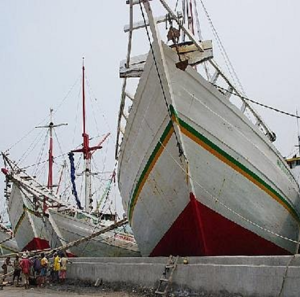 Phinisi