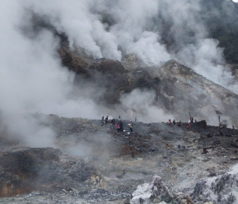 kawah ratu