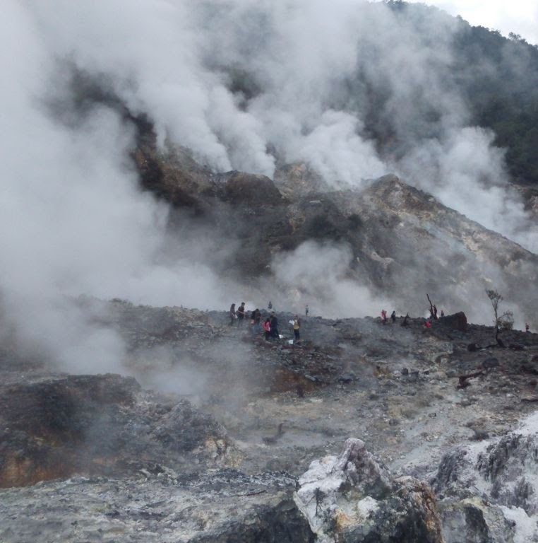 kawah ratu