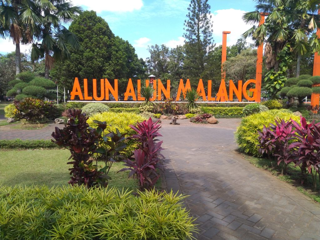 alun alun malang